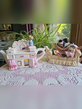 Vintage 1995 Cardinal Inc. Novelty Teapot Set - Sofa & Vanity - Philippines 🩷🩷